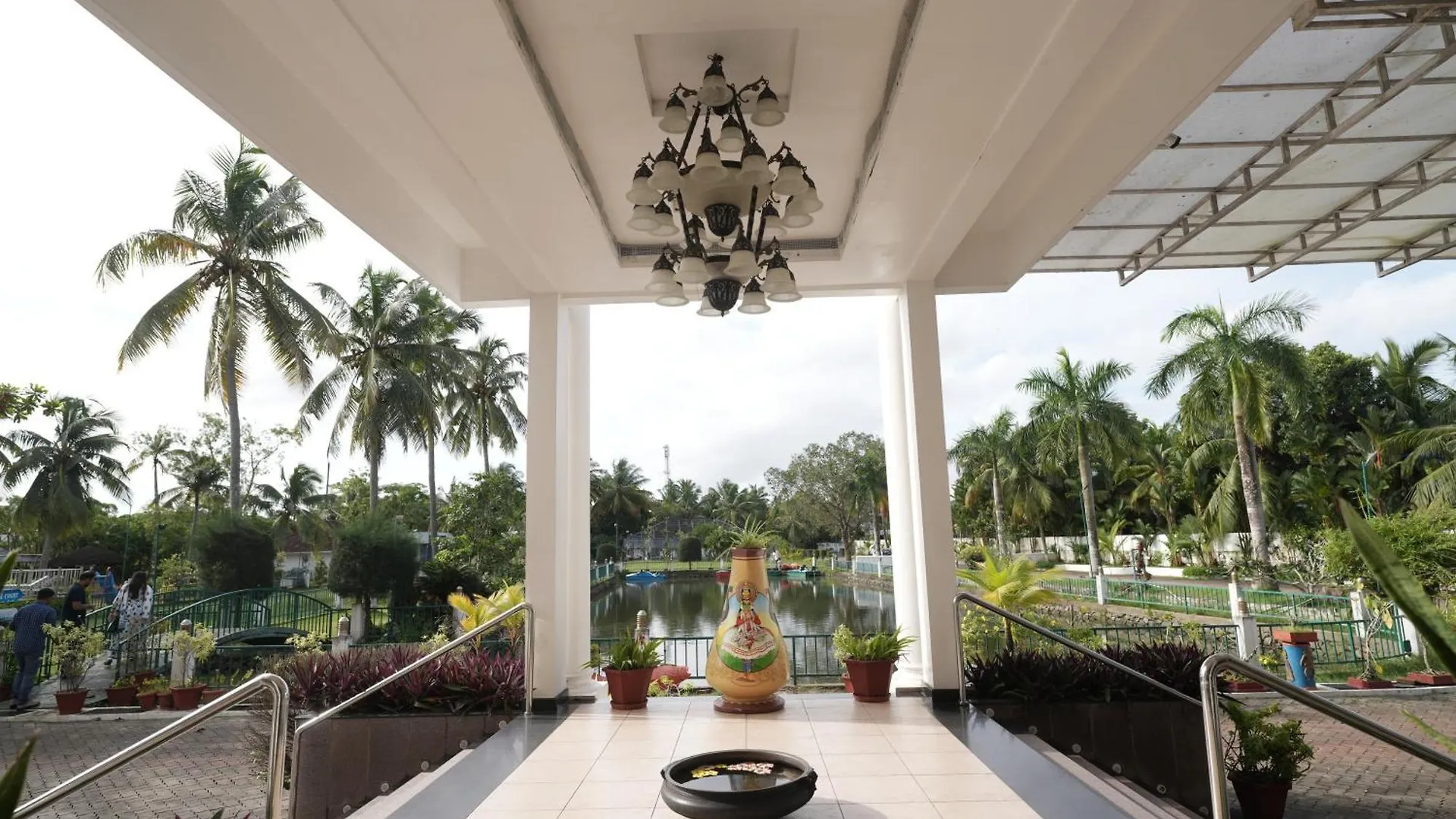 Rustic Leisures Resort Kochi 4*,  Indien