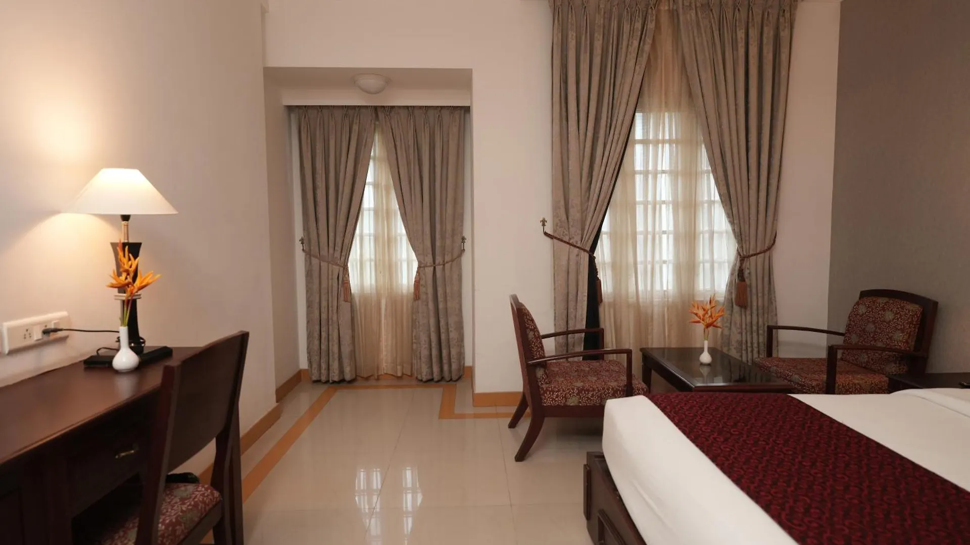Rustic Leisures Resort Kochi 4*,