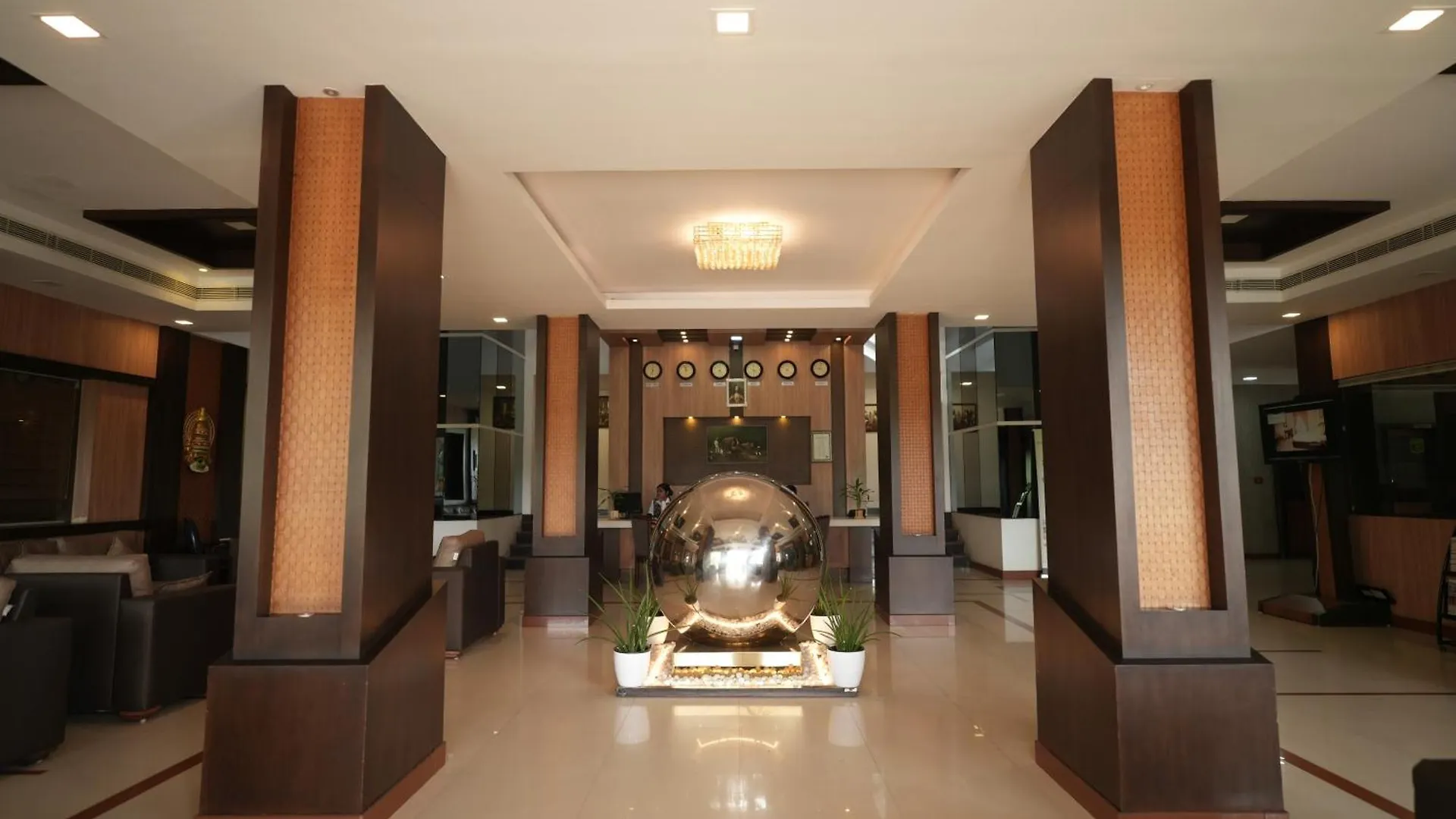 Hotel Rustic Leisures Resort Kochi