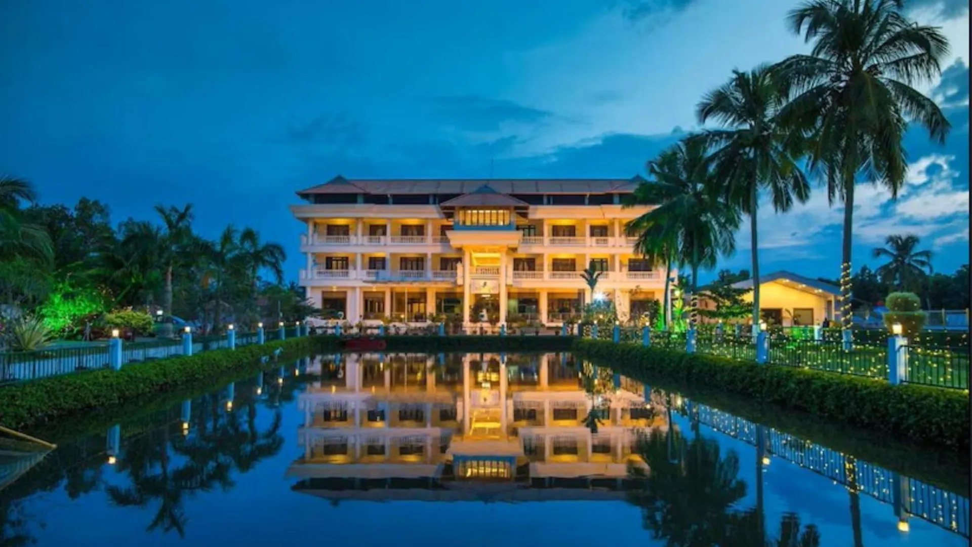 Rustic Leisures Resort Kochi